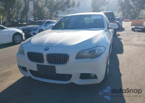 2012 BMW 528I из США, поврежденный, VIN WBAXG5C57CDX01630